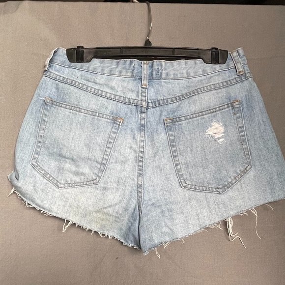 ripped denim cutoff high waisted shorts - Picture 2 of 3
